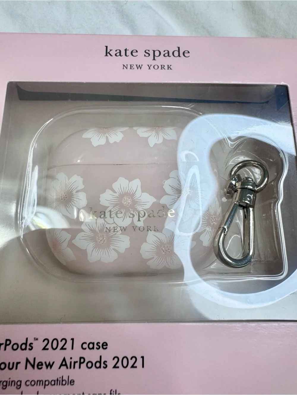 Kate Spade Air Pods Case Brand new in Box!